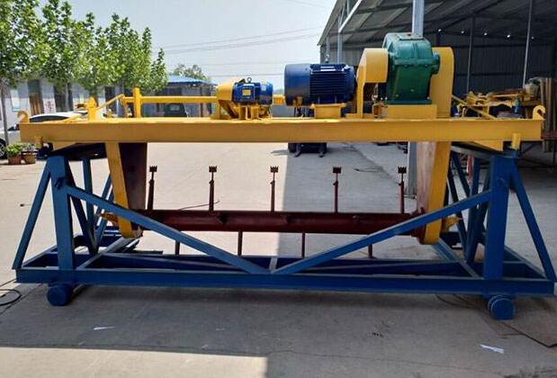 翻堆機(jī)與翻拋機(jī)有什么區(qū)別？